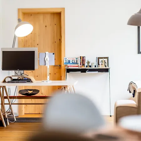 Dom wakacyjny Luxury With Mountain Views In *