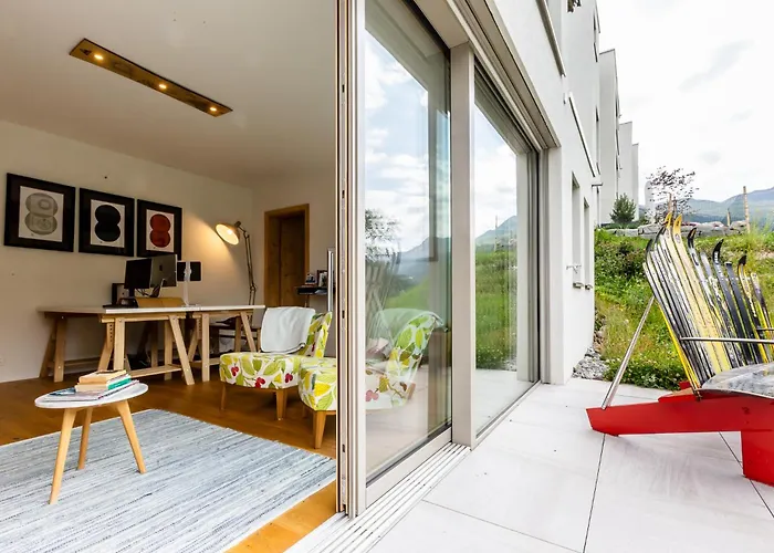 Luxury With Mountain Views In Hébergement de vacances Davos